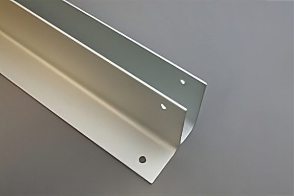 ​​Full-height Aluminum Channels​ 